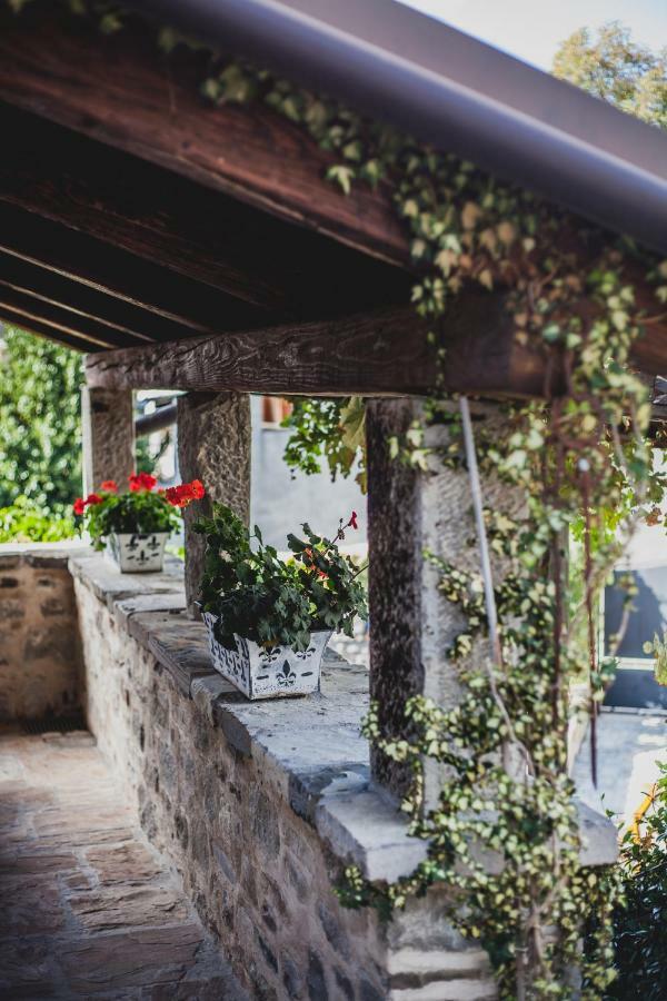 Holiday Homes Poli Svetega Antona Holiday home Gracisce