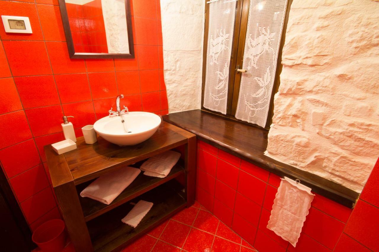 Holiday Homes Poli Svetega Antona Holiday home Gracisce