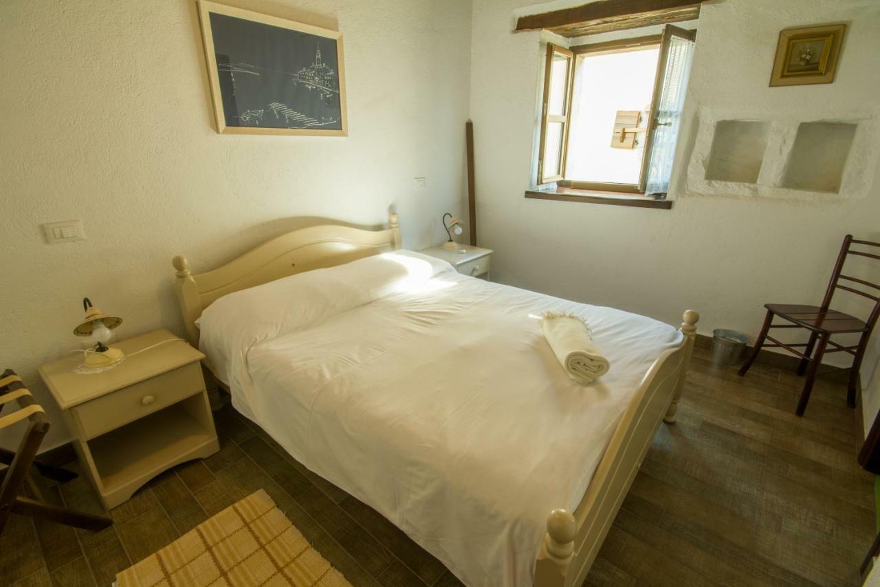 Holiday Homes Poli Svetega Antona Gracisce