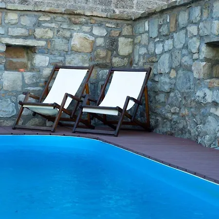 Holiday Homes Poli Svetega Antona Gracisce Exterior photo