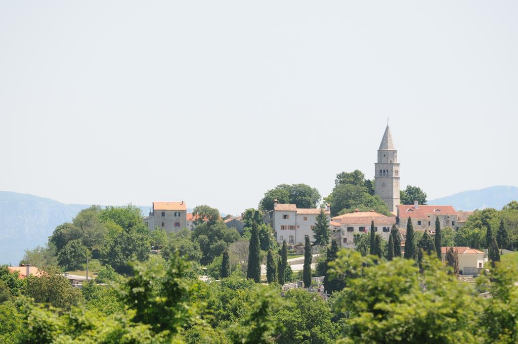 Holiday Homes Poli Svetega Antona
